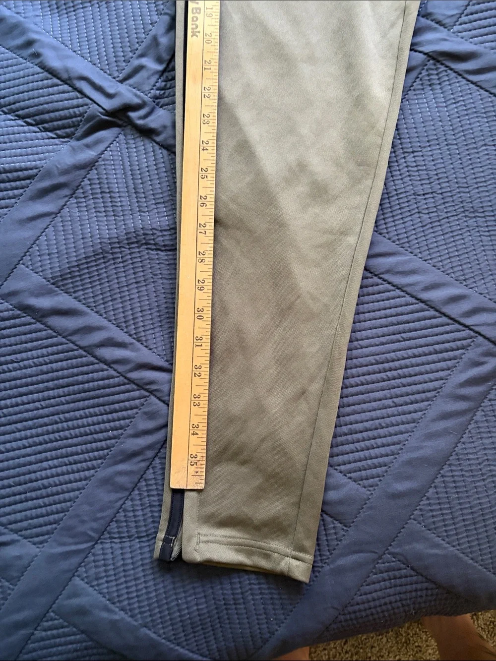 Adidas AeroReady Track Pants Men’s M Olive Green Tapered Zip Ankle Athletic